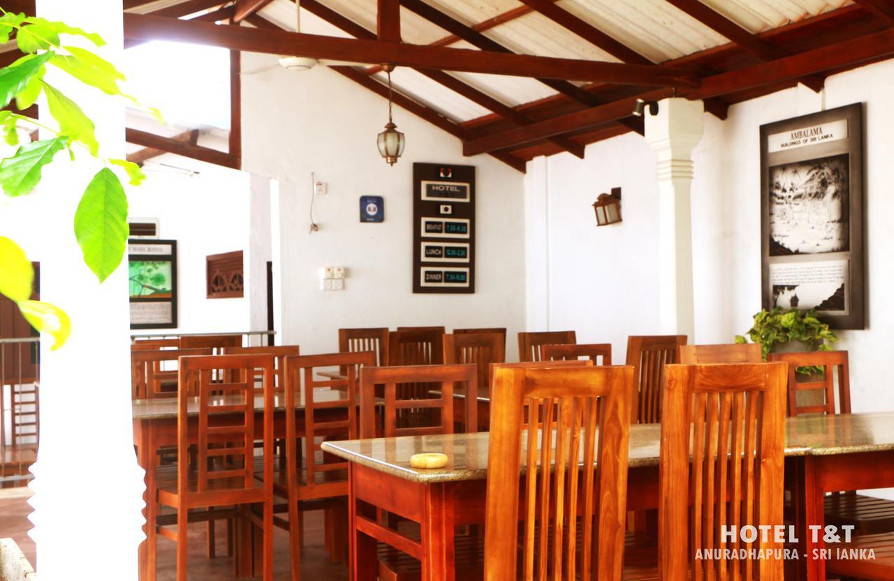 Hotel T & T Anuradhapura Exterior foto
